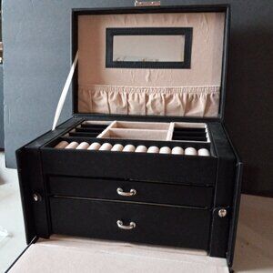 jewellery box